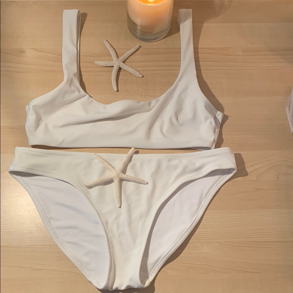 🐚 Elegant White Bikini Set